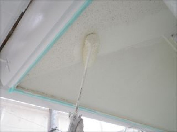 神戸市垂水区　S様邸　外壁塗装屋根塗装工事　残りの外壁の上塗りサムネイル