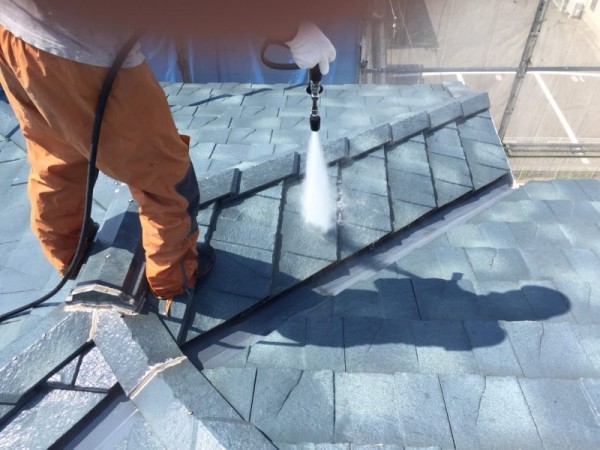 神戸市垂水区　外壁塗装・屋根塗装工事　Y様邸　高圧洗浄サムネイル