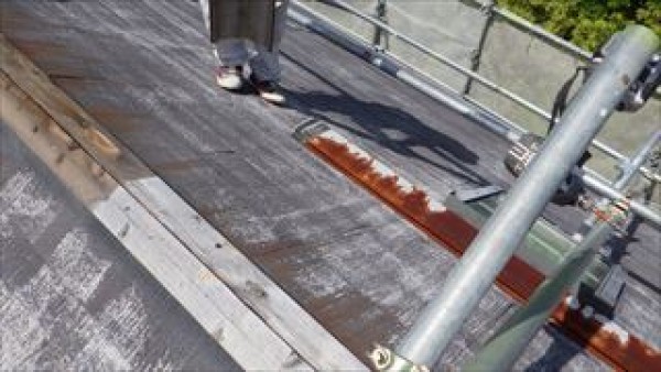 神戸市垂水区　H様邸　外壁塗装屋根塗装工事　屋根の修理と下地補修サムネイル