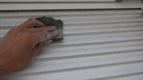 神戸市北区　SK様邸　外壁塗装工事　鉄部のｹﾚﾝと外壁の高圧洗浄サムネイル