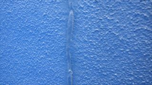 神戸市垂水区　ＯＳ邸　外壁塗装工事　外壁下地補修の続きと鉄部下塗りサムネイル