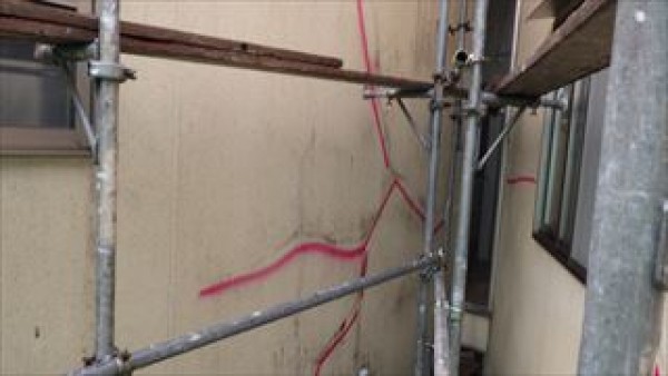 神戸市東灘区　IM様邸　外壁ガイナ塗装　外壁下地補修サムネイル
