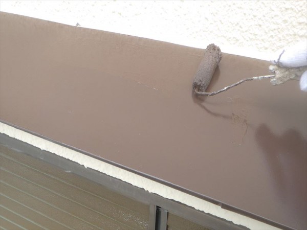 明石市MU様邸　雨戸の吹付け塗装と付帯部上塗り2回目ほかサムネイル