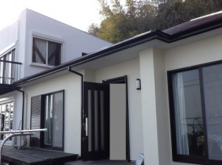 大工さんからの紹介で外壁と屋根の塗り替え工事を行いました　神戸市垂水区HR様邸サムネイル
