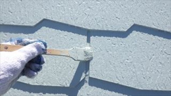 屋根用フッソ塗料上塗り2回目　神戸市西区屋根塗装工事サムネイル