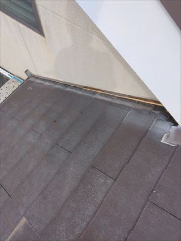 神戸市垂水区　金属屋根でのカバー工法サムネイル
