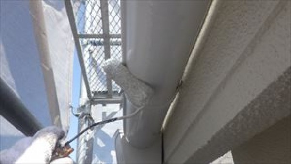 付帯部（樋や鉄部）の塗り替え　神戸市西区Ｈ様邸塗装工事サムネイル
